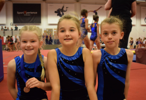 Zoë Lodder, Mila vd Heuvel, Anne Meijn Zoë Lodder, Mila vd Heuvel, Anne Meijn